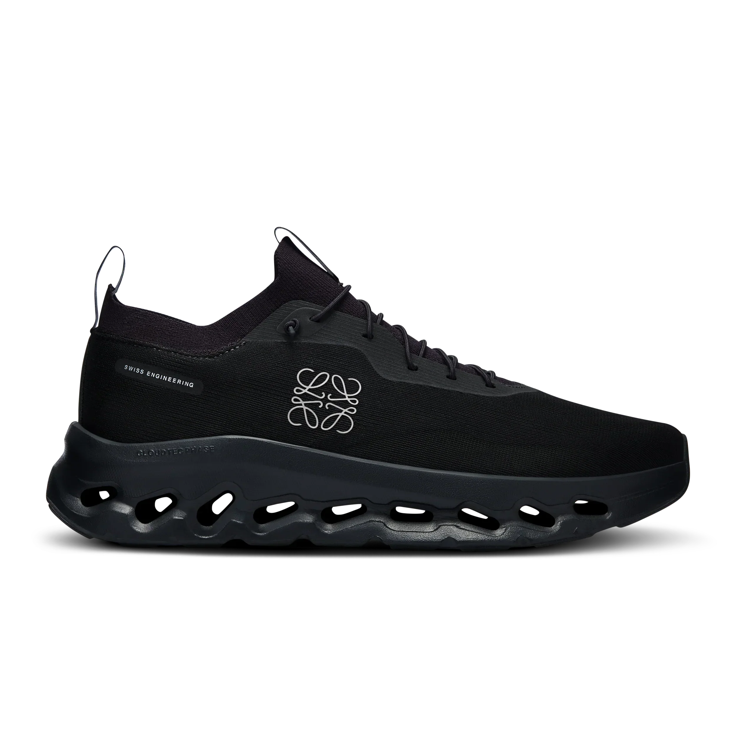 Cloudtilt LOEWE - All Black